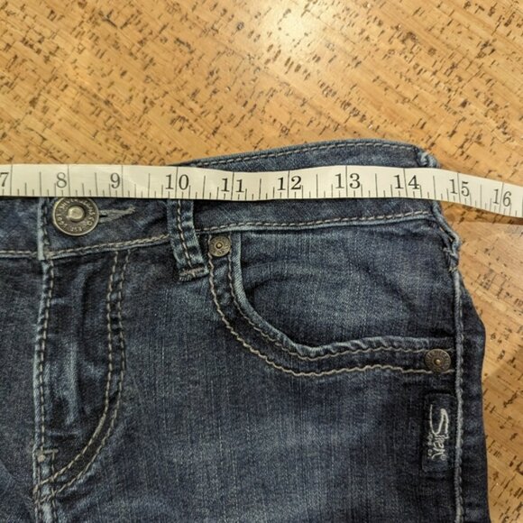 Silver Suki High Slim Boot Jeans Size 28 - Picture 3 of 9